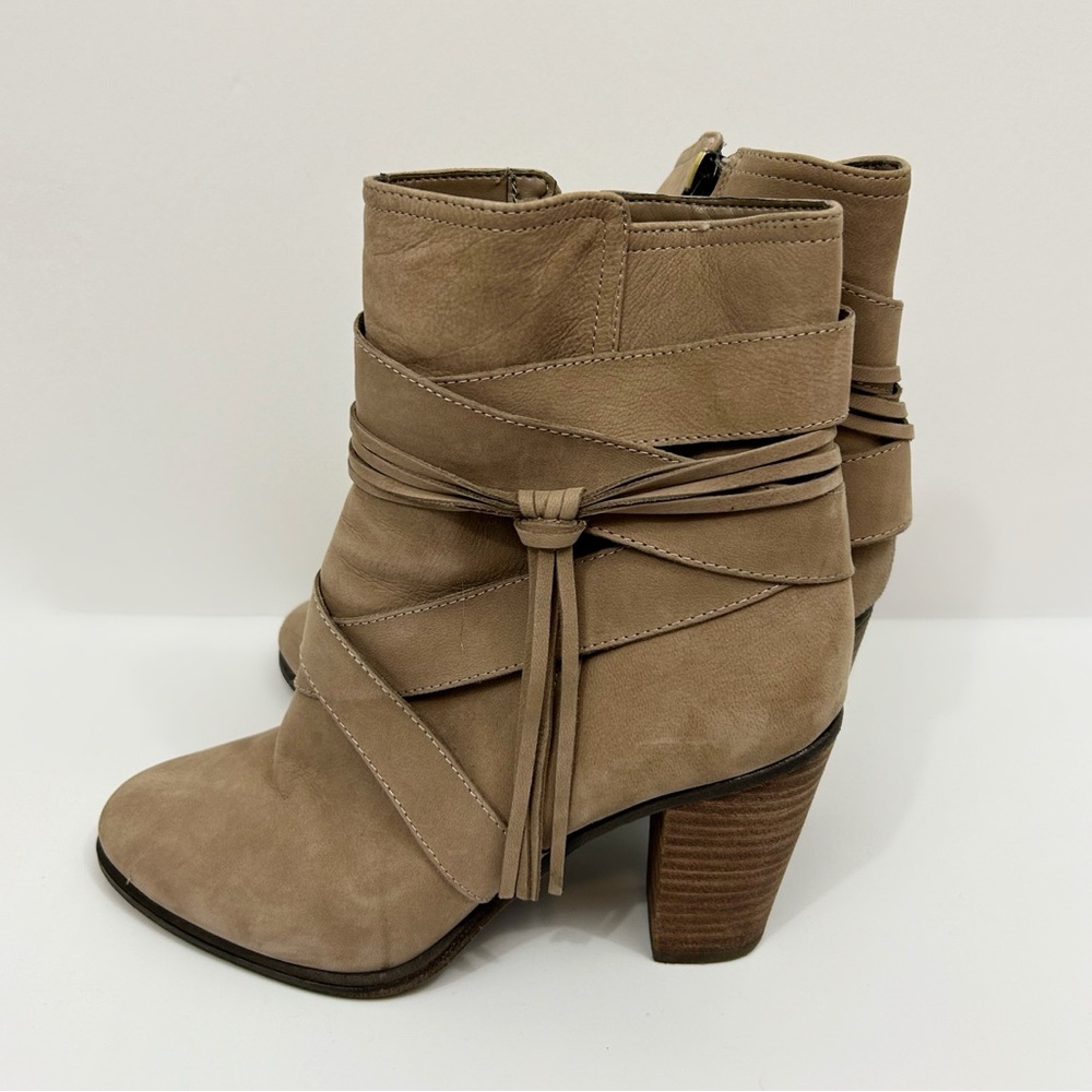 Vince Camuto Ferrah Bootie in Tan/Cashmere